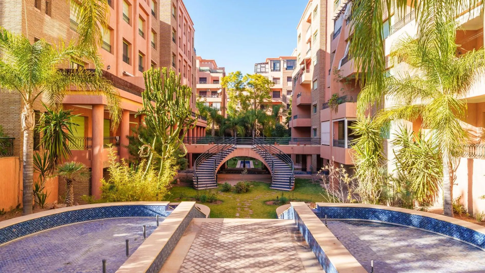 Colle A La Menara Mall Avec Piscine Au Centre مراكش 0*,  المغرب